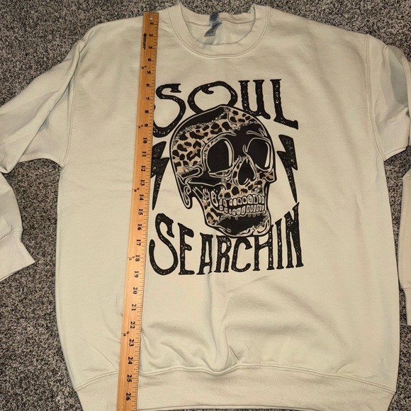 NEW GILDAN SAND TAN CUSTOM DTG soul searchin CREWNECK Sweatshirt BOUTIQUE - Picture 3 of 5